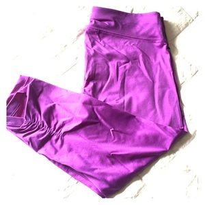 Calvin Klein quickdry cropped performance leggings